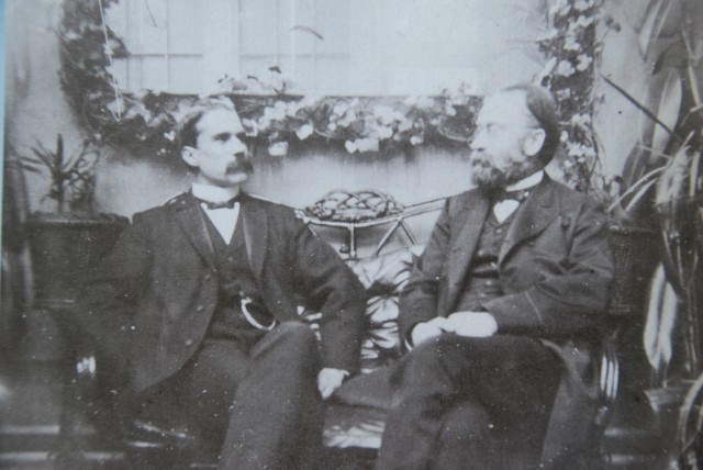 Vorwerk_創業者のフォアベルク兄弟カール＆アドルフ