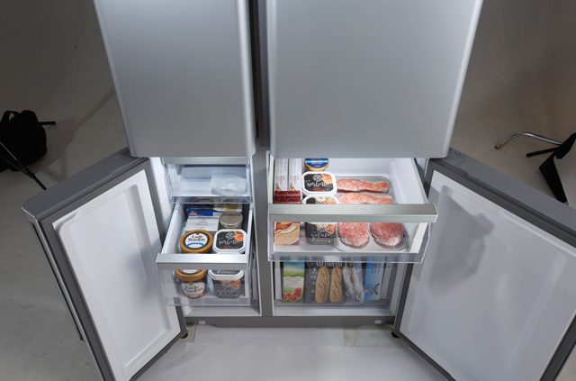 美しいキッチンに 美しい冷蔵庫 Aquaの Tzシリーズ Aqr Tz51h 生活家電 Com