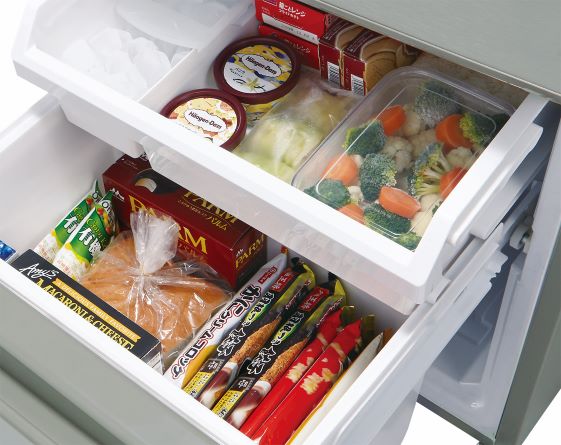 AQUA、コンパクト大容量の2ドア冷凍冷蔵庫を発売。少人数世帯の 